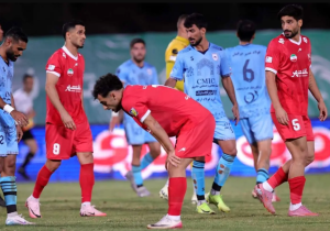 علایم حیات در پرسپولیس!