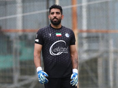 گلر استقلال به تراکتور می‌رسد